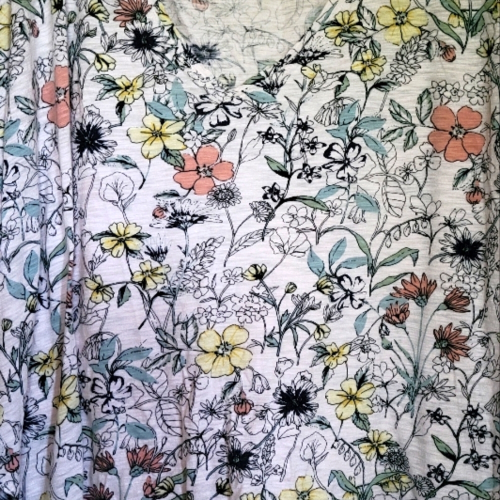 Lucky Brand wildflower tee